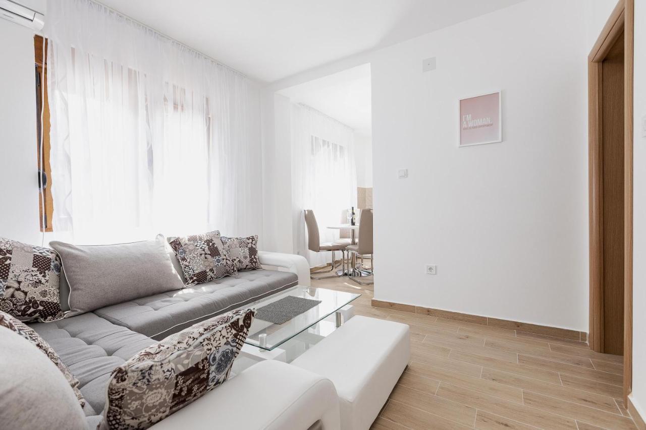 Muo Sea Front Apartments Kotor Kültér fotó